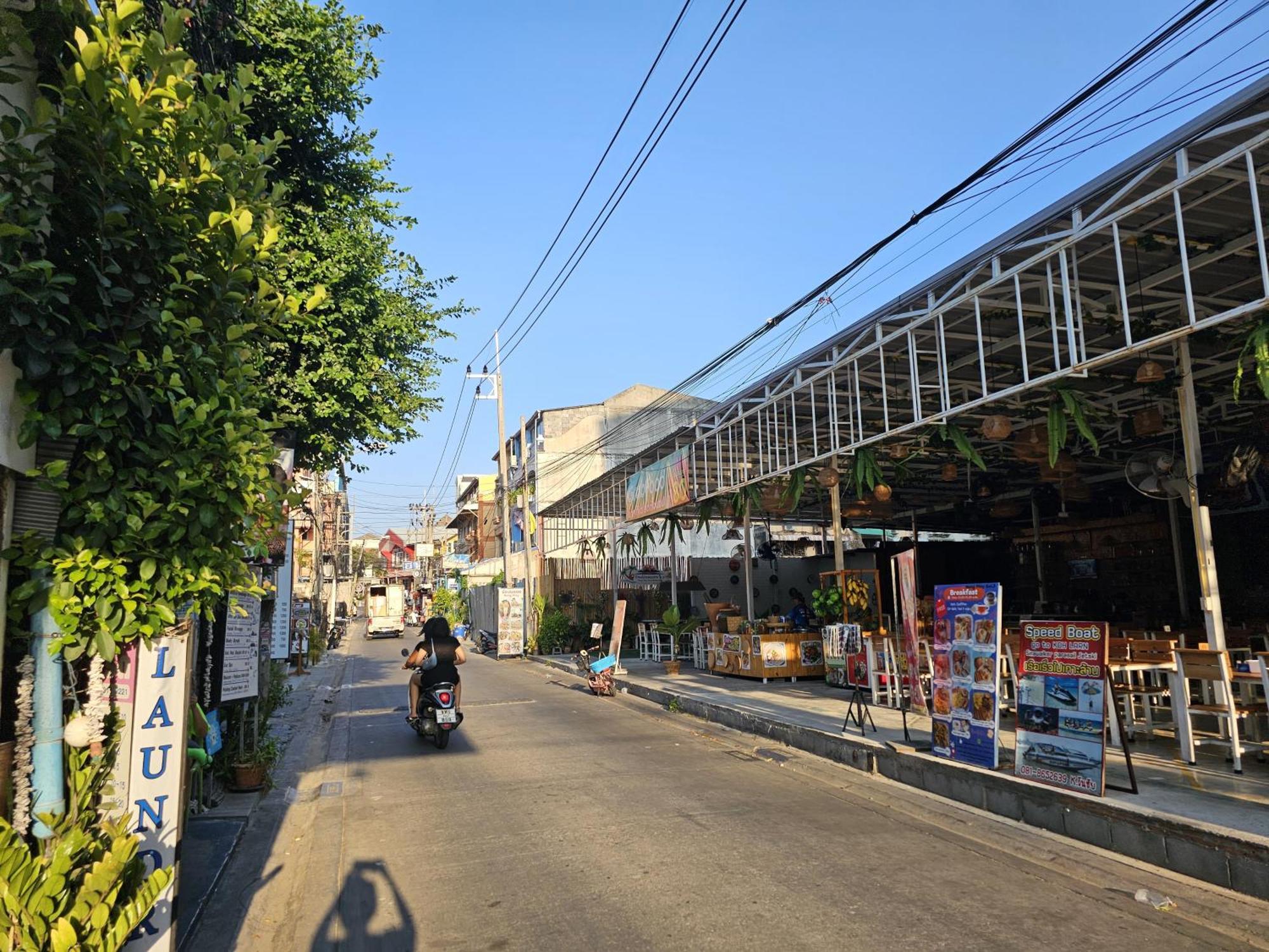 39 Living Pattayaヴィラ エクステリア 写真
